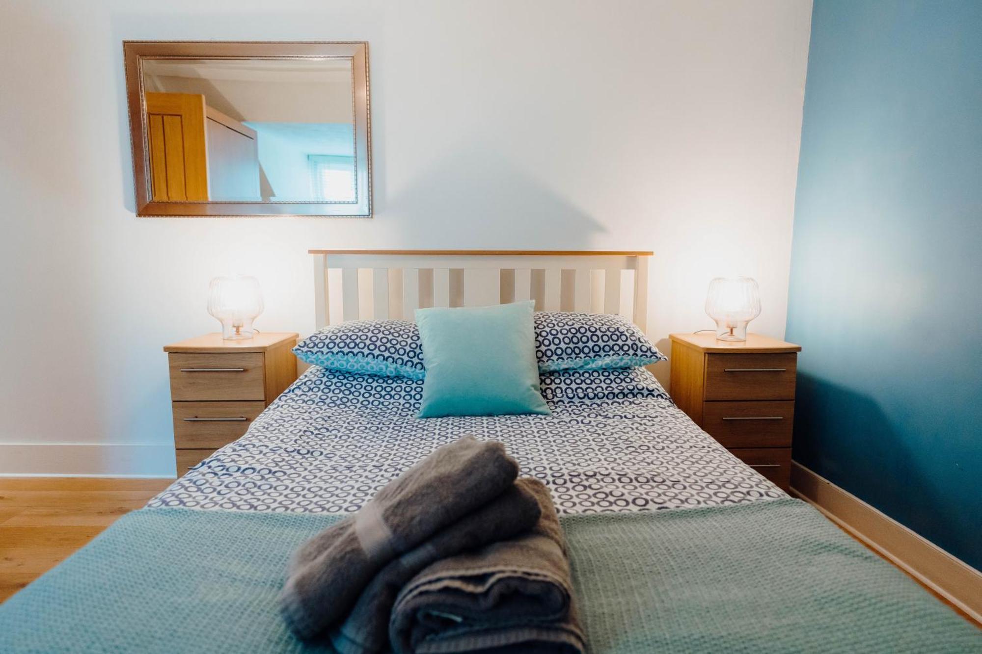 Close To Harbour No2 Albert View Тенби Екстериор снимка
